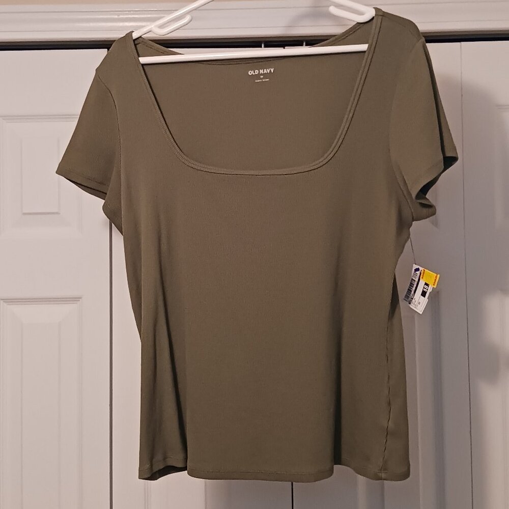 #24 3/$18 - Old Navy Green Short Sleeve Top Size 2X